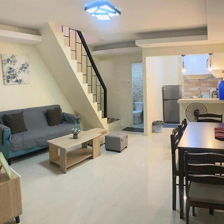 2 Bedroom Townhouse In Bacolod City 外观 照片